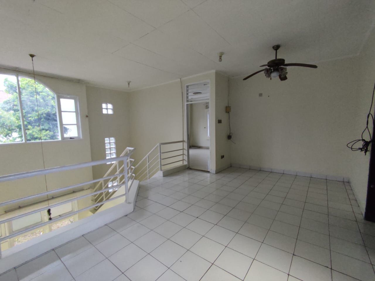 Rumah DiJual di Cluster Meadow Lippo Cikarang